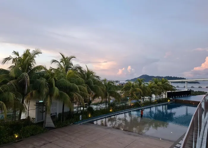 Southbay Seaview Condo A10 #10Minqueensbay #15Minspice